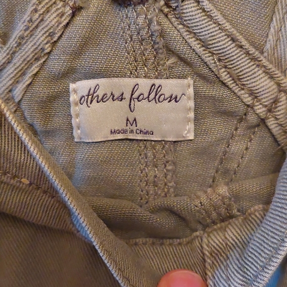 Overall dress jumper - Picture 2 of 6